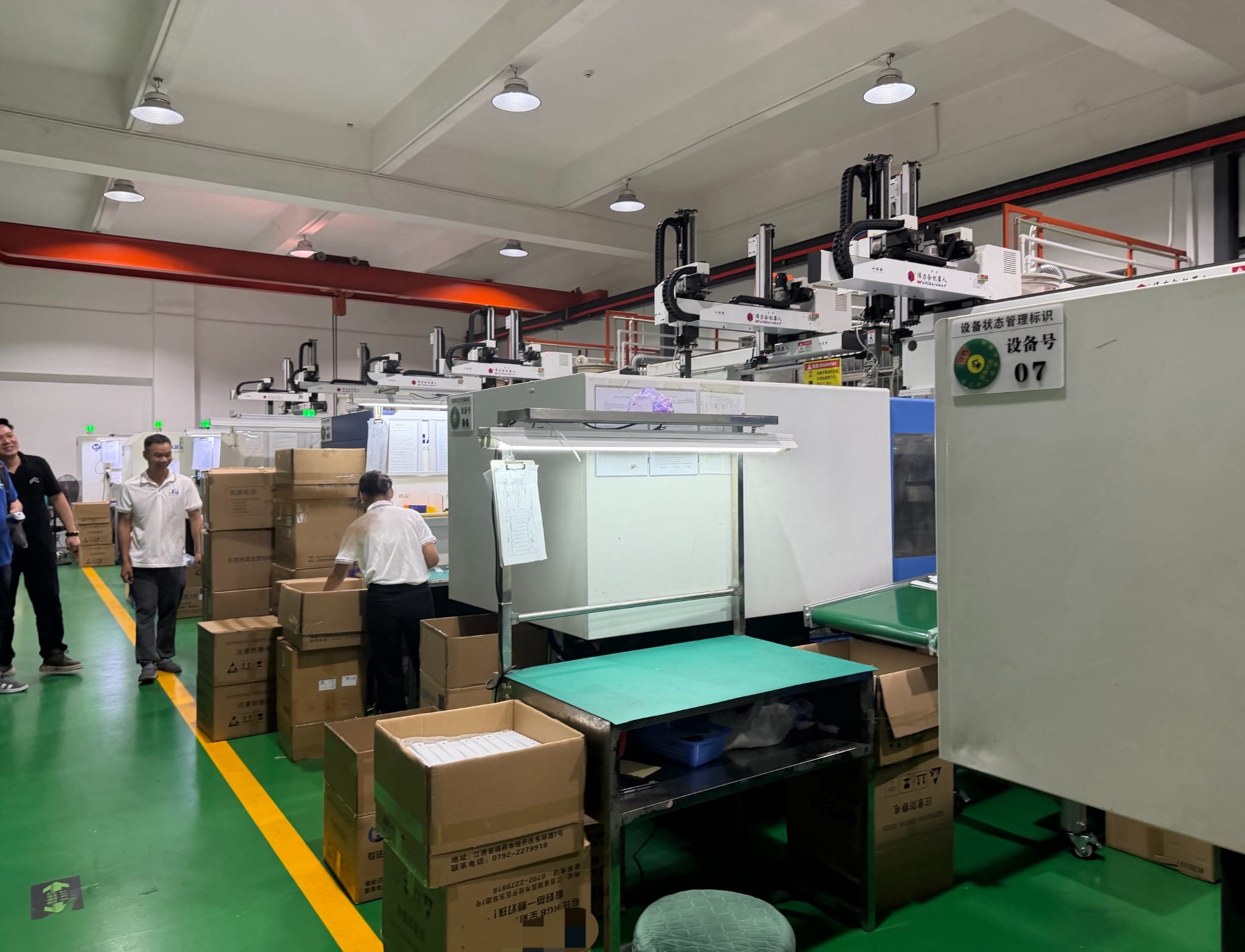 JSG injection molding production area for miniature pump components